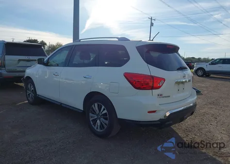 2018 Nissan Pathfinder S z USA, uszkodzony, nr VIN 5N1DR2MNXJC669834